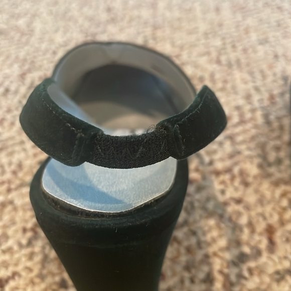 Nina Dark Green Velvet Look Slingback Heels. 7.5 - Picture 6 of 11